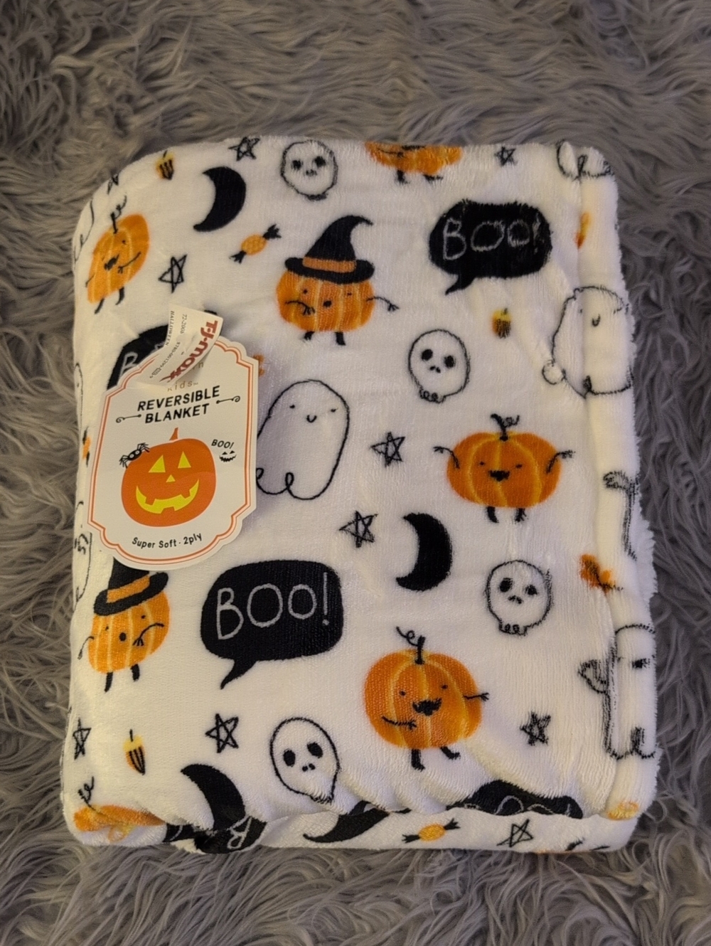 NWT Halloween Blanket👻🎃